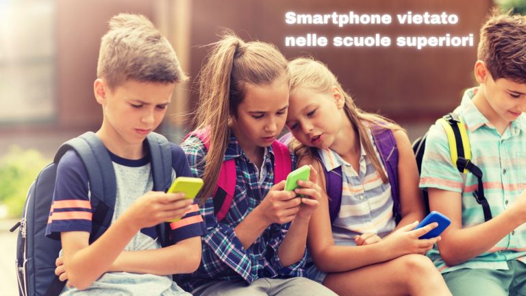 Divieto di smartphone nelle scuole superiori nel 2025: nuova norma scolastica