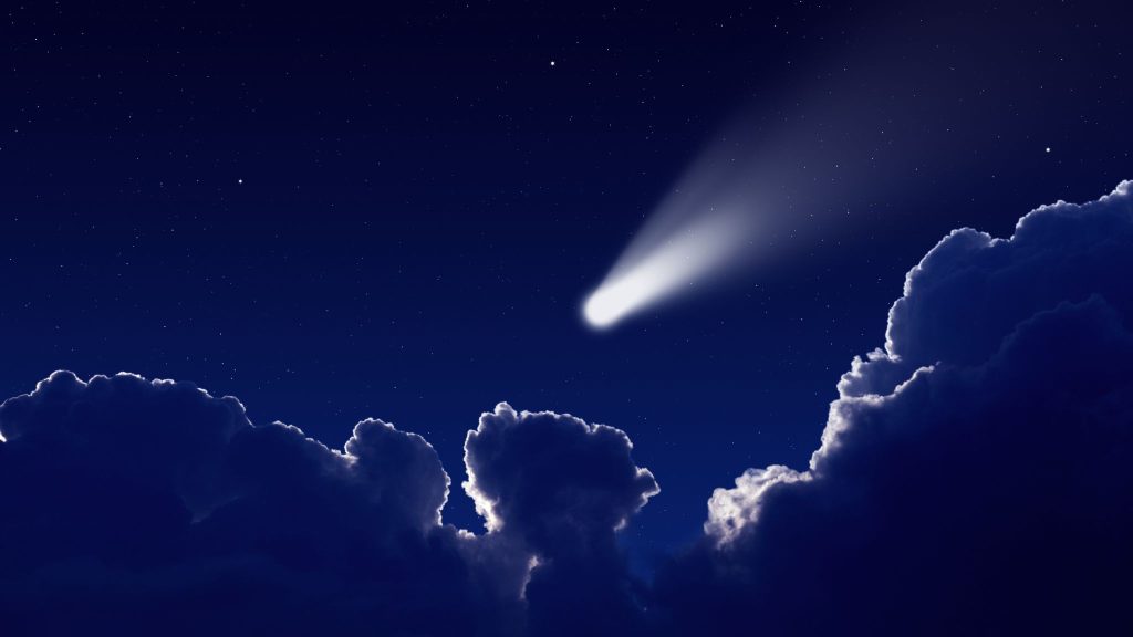 Cometa di Pasqua 2025: guida per osservare la Cometa SWAN25F visibile in Italia tra aprile e maggio