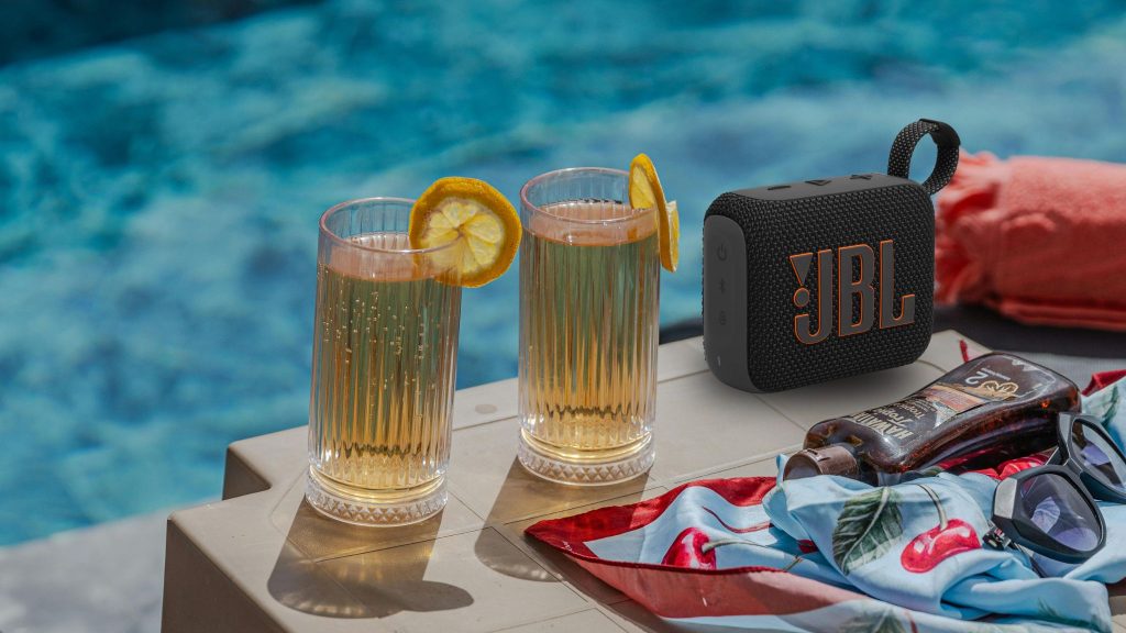 Cassa Bluetooth portatile 2025 con audio potente e design compatto